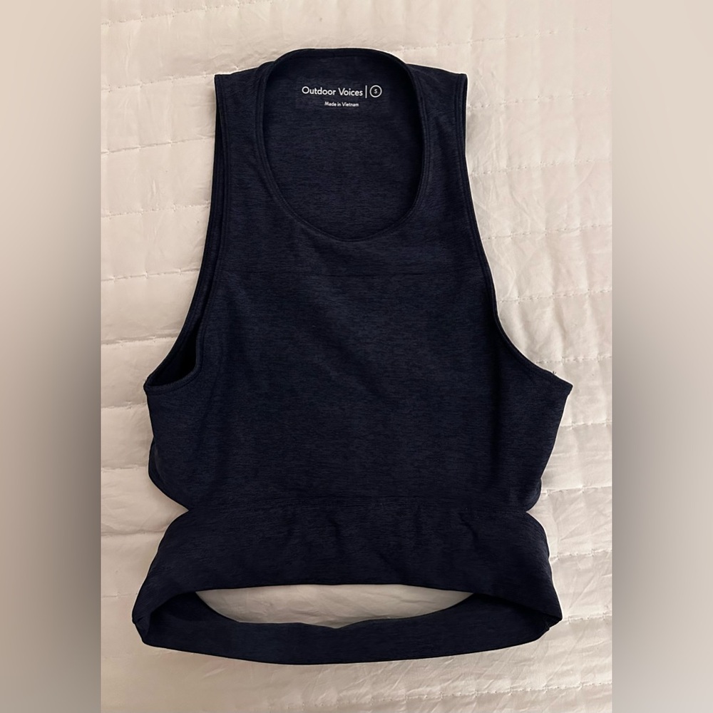 Outdoor voices workout top with cut outs
